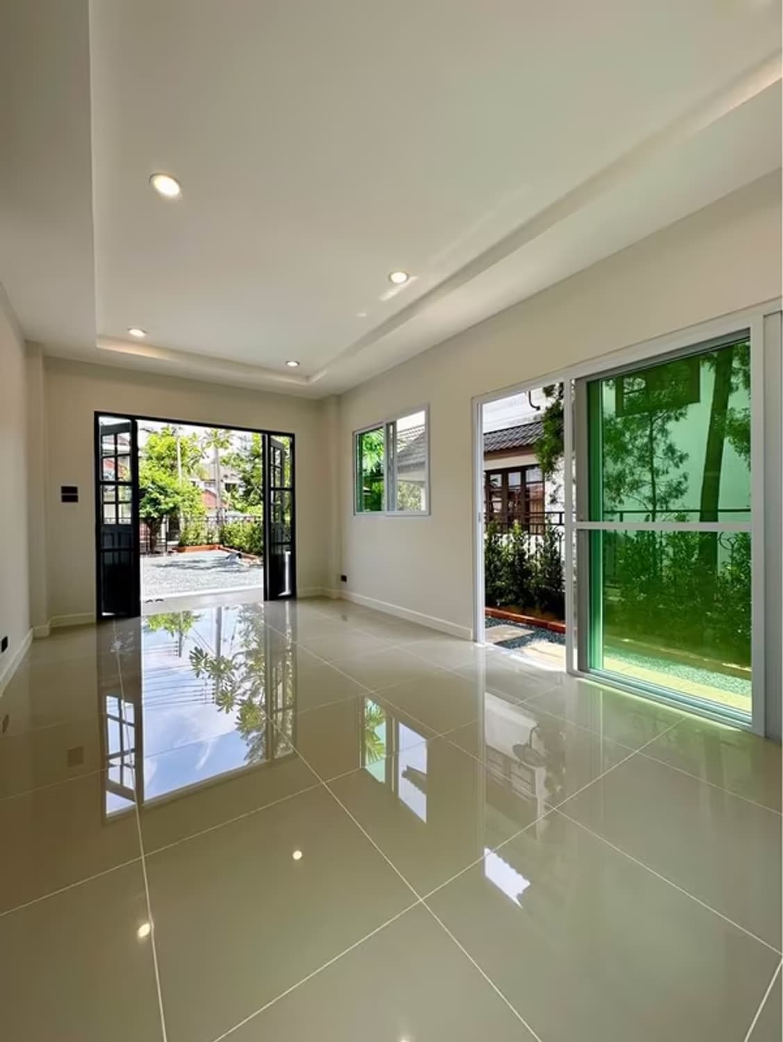  - Image 8