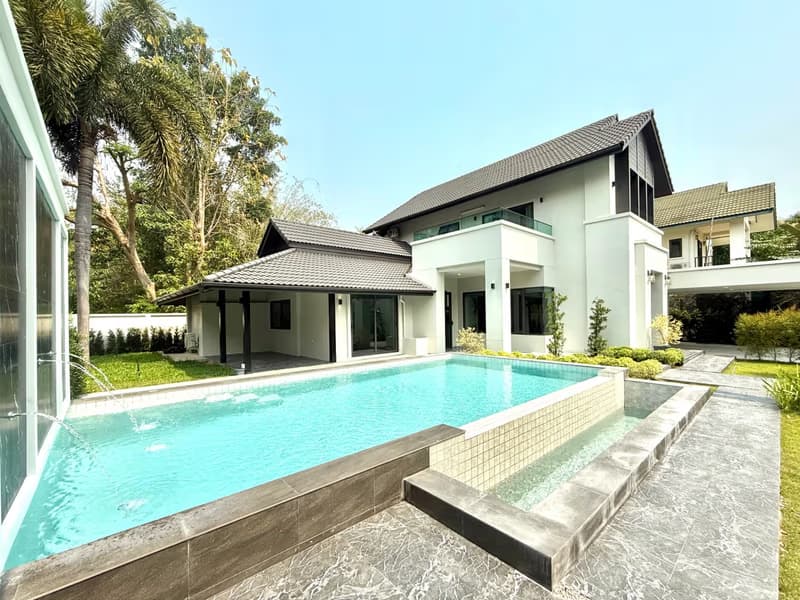 5 Bed House for Sale in Hang Dong District