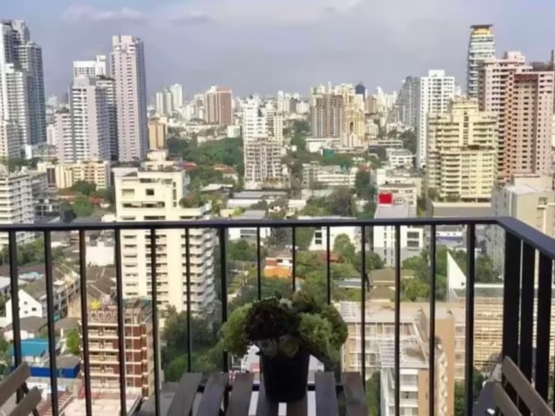 1 Bedroom Condo