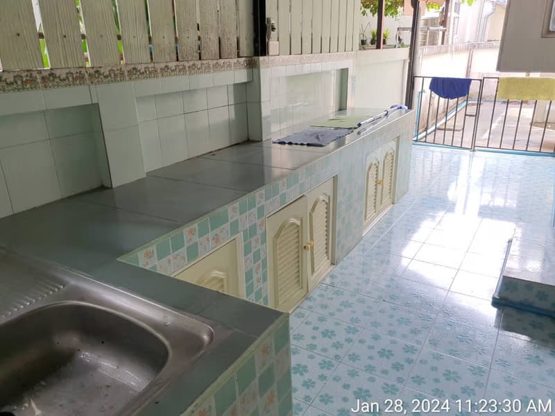 4 Bed House for Rent and Sale in San Kamphaeng
