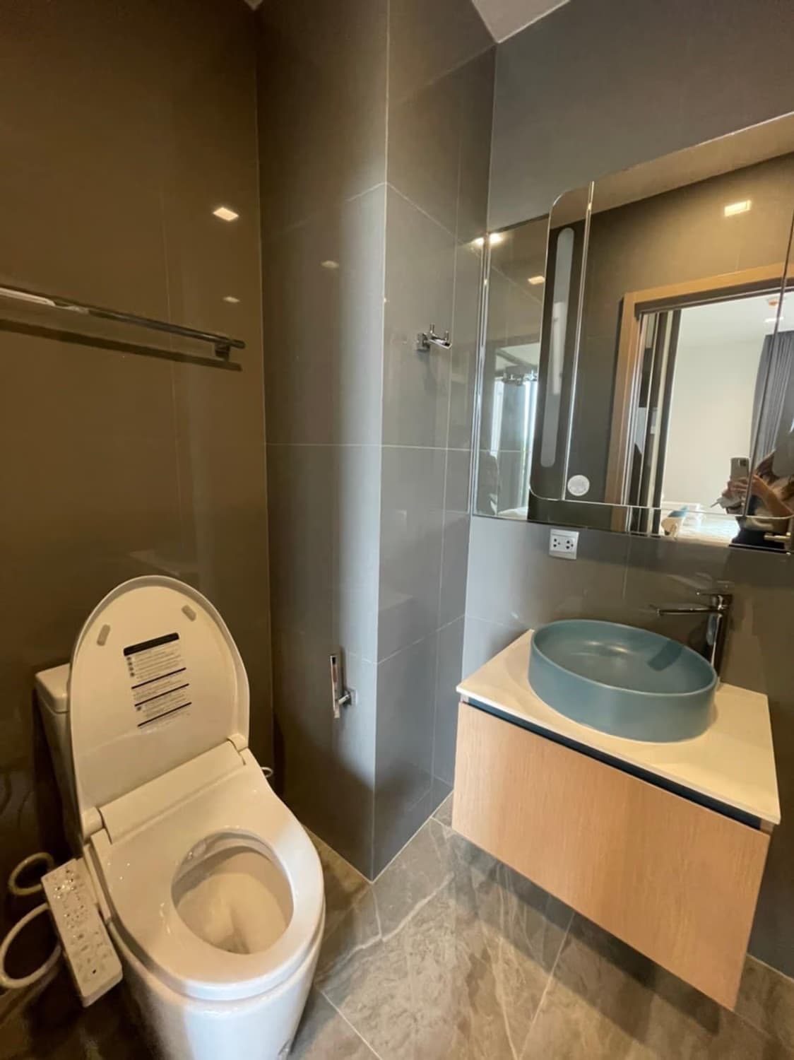 1 Bed Condo for Sale in Watthana - Image 9