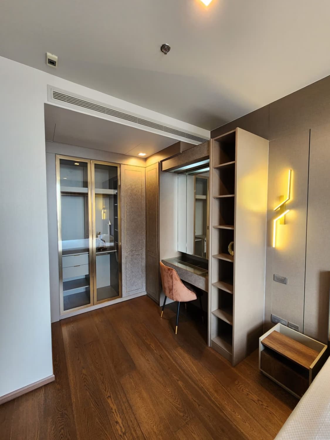 1 Bed Condo for Rent in Khlong Toei - Image 5