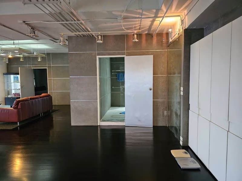 2 Bed Condo for Sale in Bang Rak