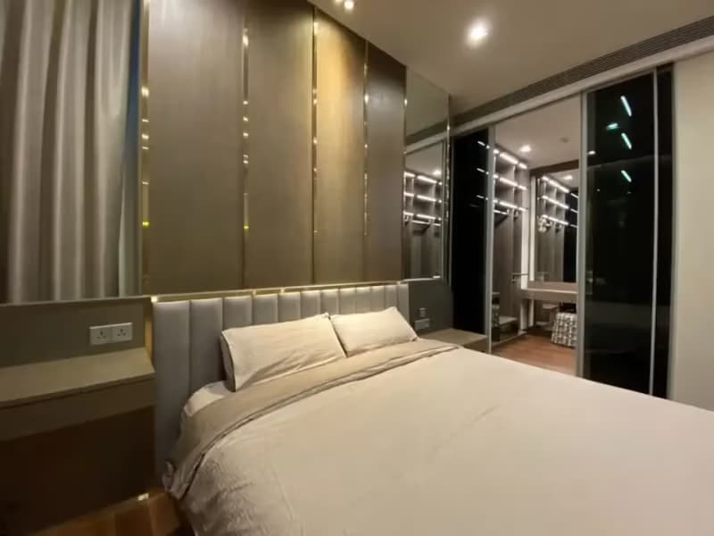 Q1 Sukhumvit Condo by Q House