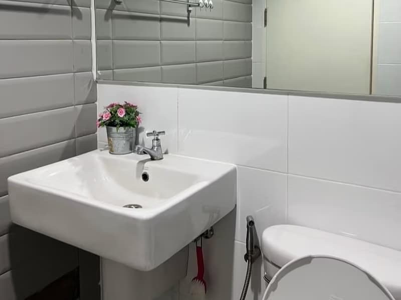 1 Bed Condo for Sale  Near Phra Khanong BTS