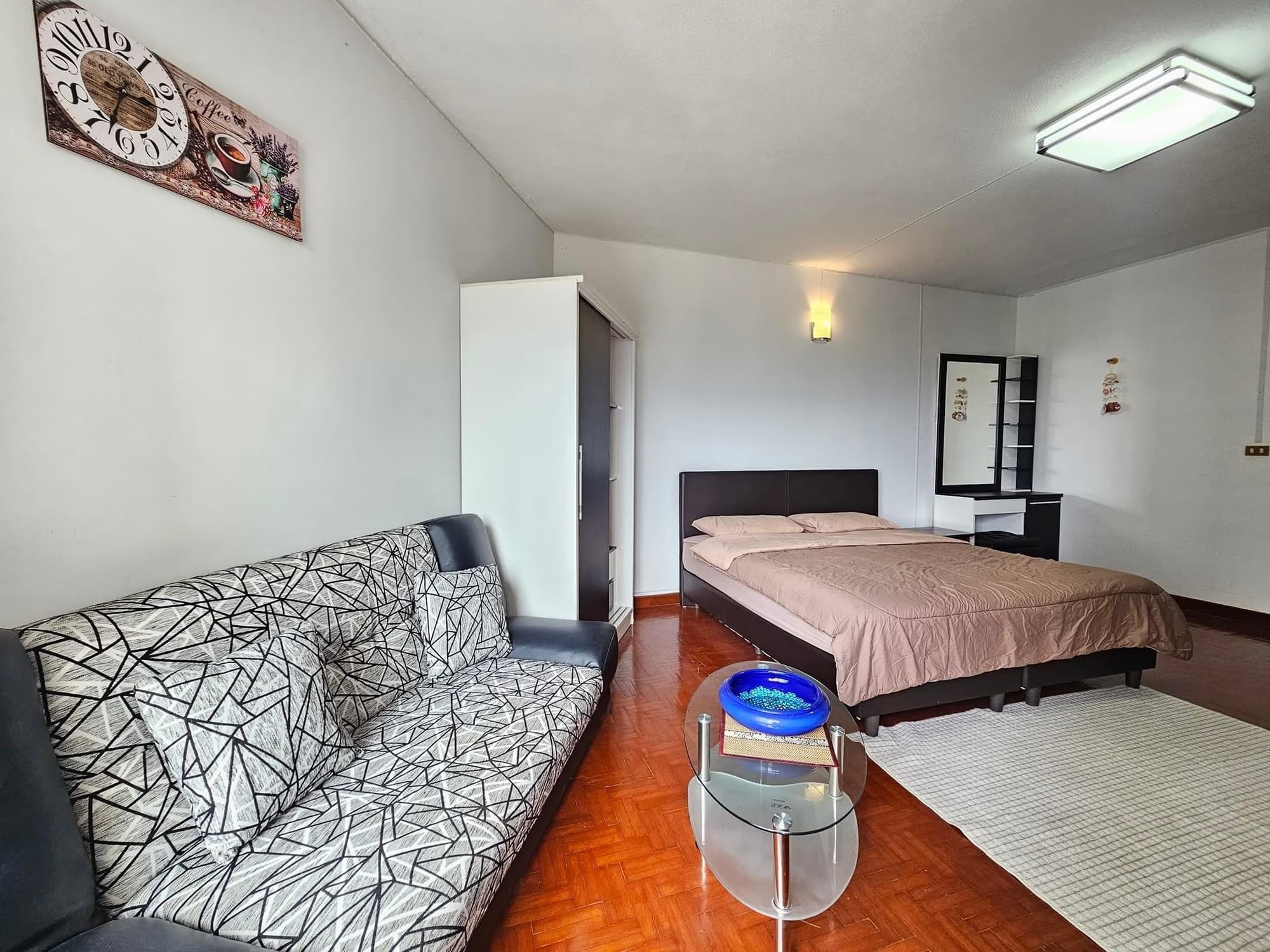 1 Bed Condo for Sale in Mueang Chiang Mai - Image 1
