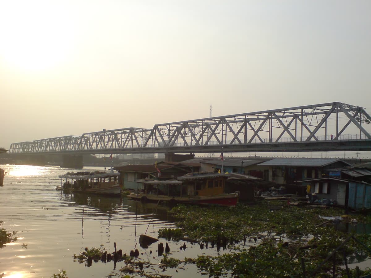 Rama VII Bridge Park