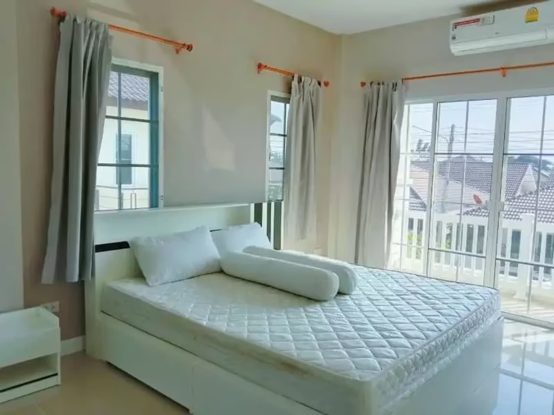 3 Bedroom House - Image 1