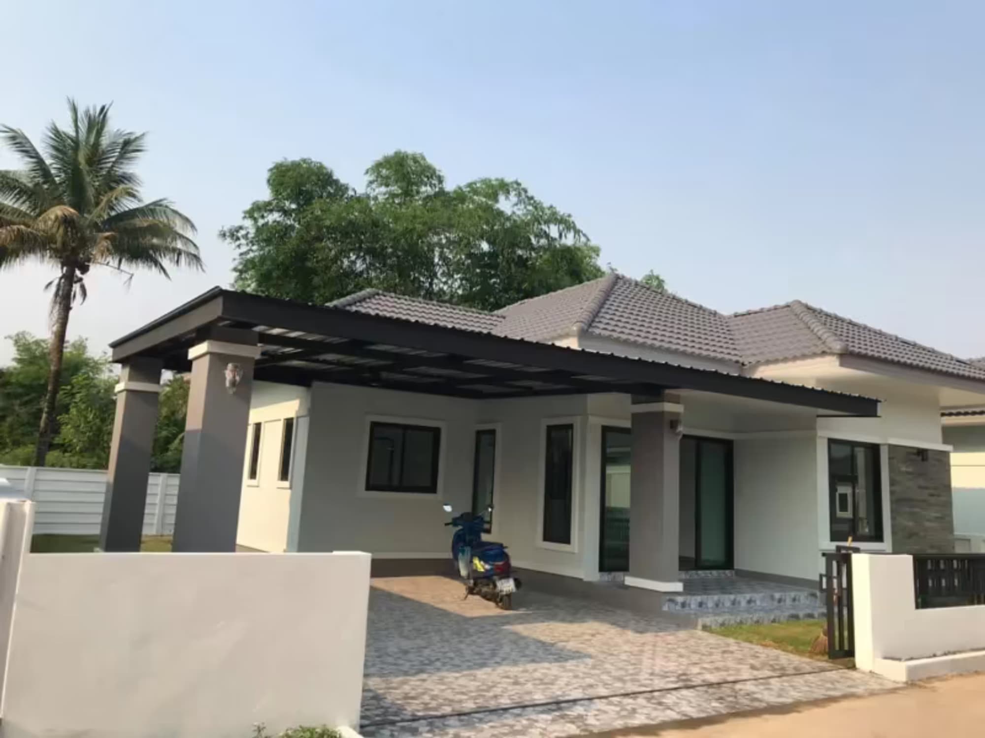3 Bedroom House - Image 12