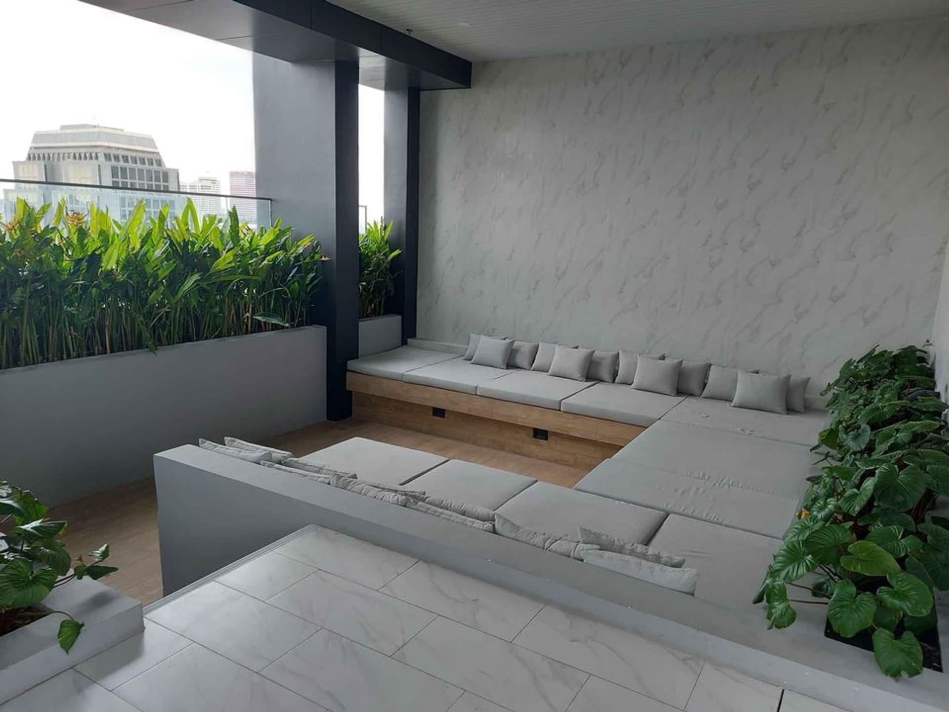 1 ห้องนอน Condo สำหรับ ขายและจำหน่าย ใกล้ National Stadium BTS - Image 9