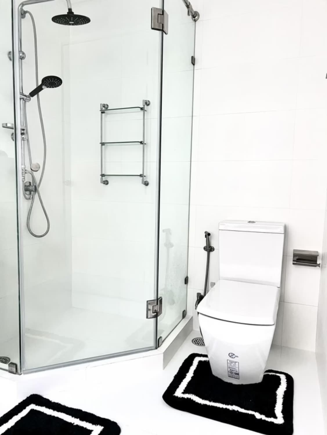 2 Bed Condo for Sale in Ratchathewi - Image 9