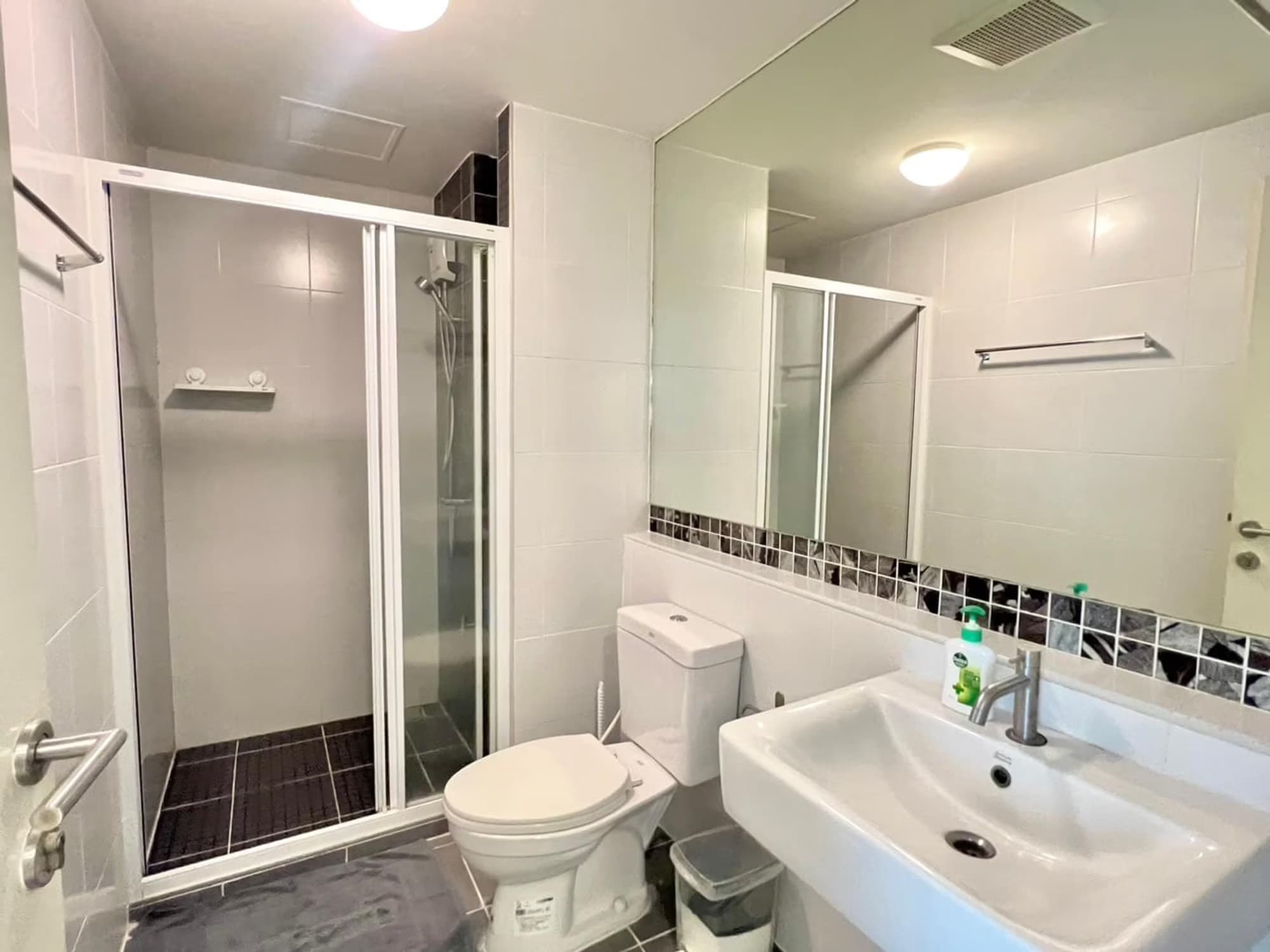 1 Bed Condo for Rent and Sale in Mueang Chiang Mai - Image 7