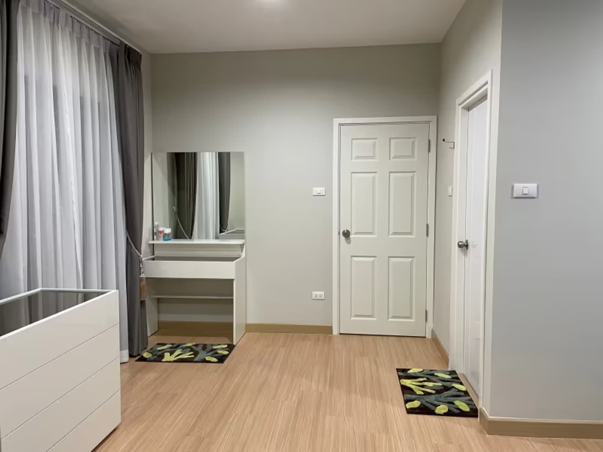 4 Bedroom House - Image 15