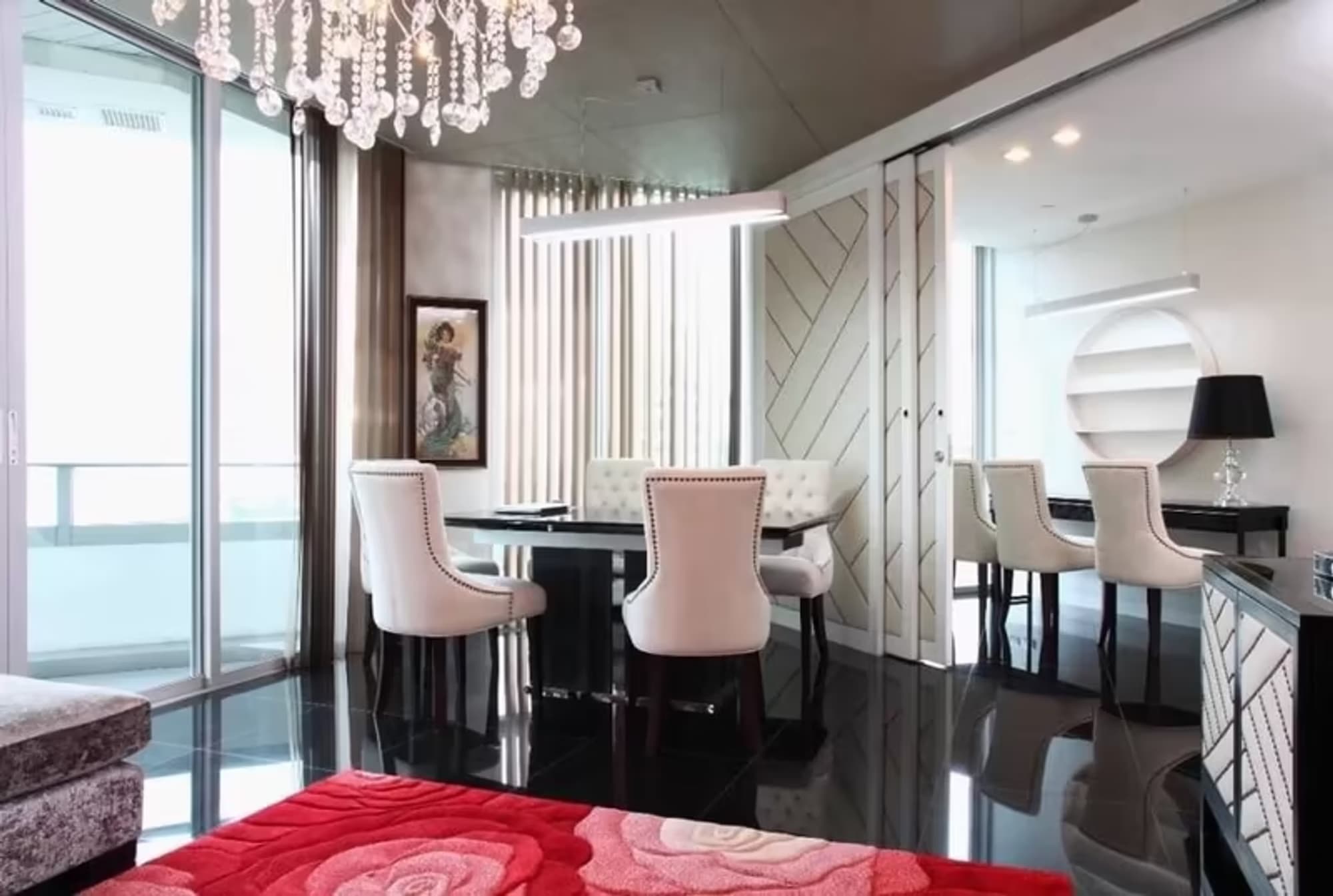 Condo for Rent at Chamchuri Square Residence - Image 2