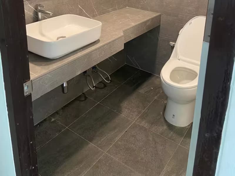 4 Bed - Townhouse FOR RENT in Thong Lor 