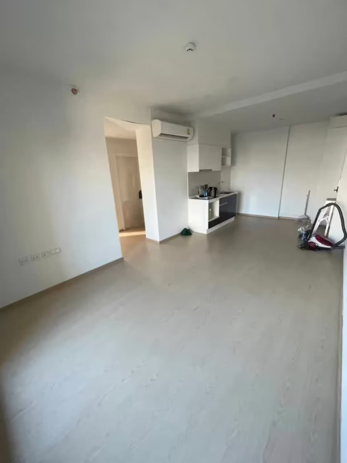 2 Bedroom Condo - Image 1