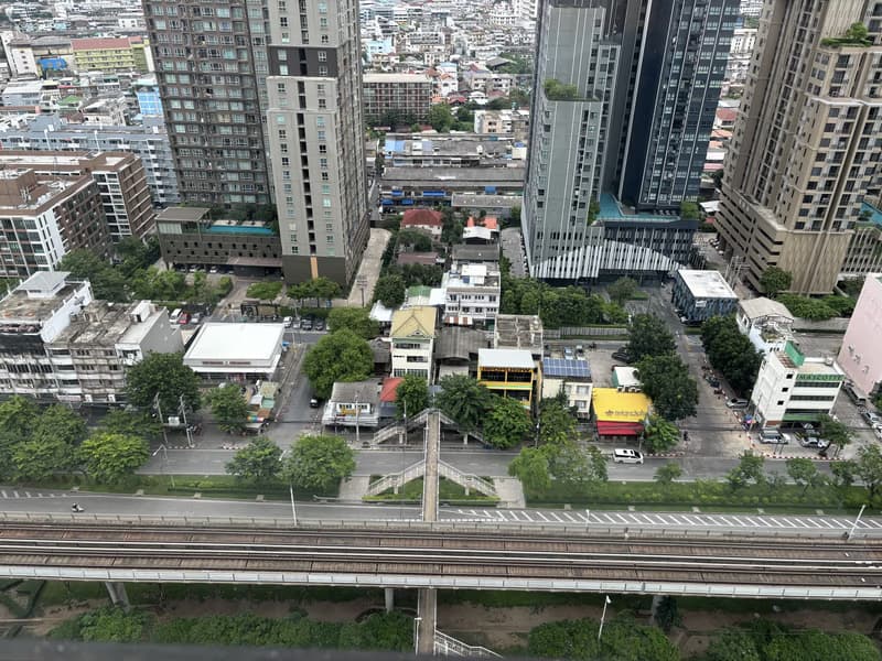 2 Bed Condo for Rent in Khlong San
