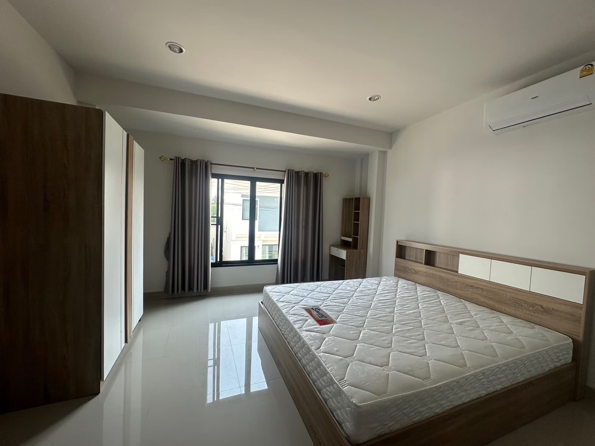 House for Rent at Baan Permsub Hang Dong - Image 6