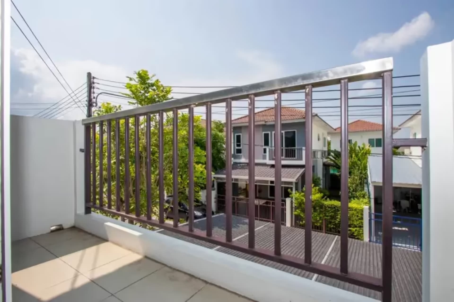 3 Bedroom House - Image 5