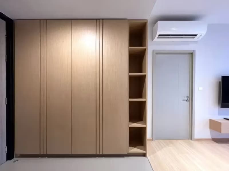 1 Bedroom Condo