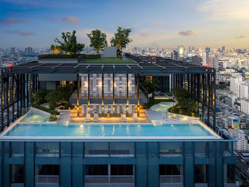 Condo for Rent at XT Phayathai