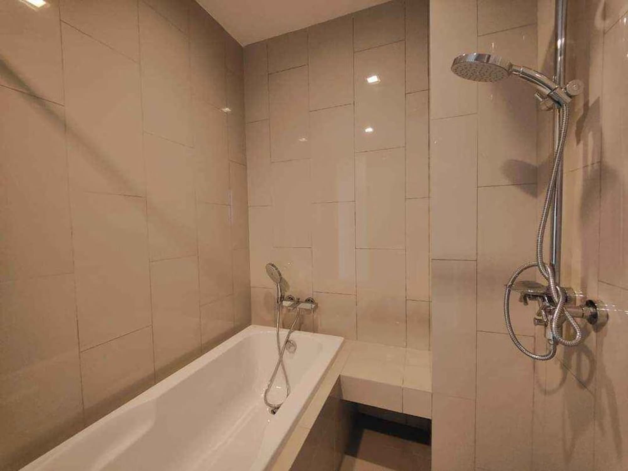 Condo for Sale, Rent at Hasu Haus Condominium - Image 10