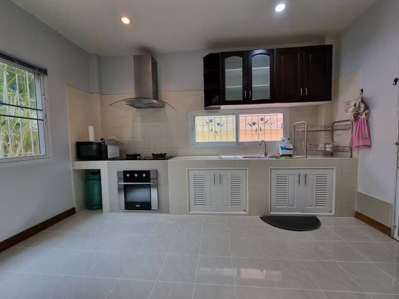 3 Bed House for Rent in Hang Dong