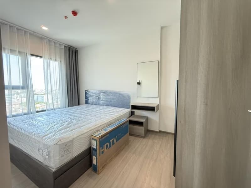 2 Bed Condo for Rent in Huai Khwang