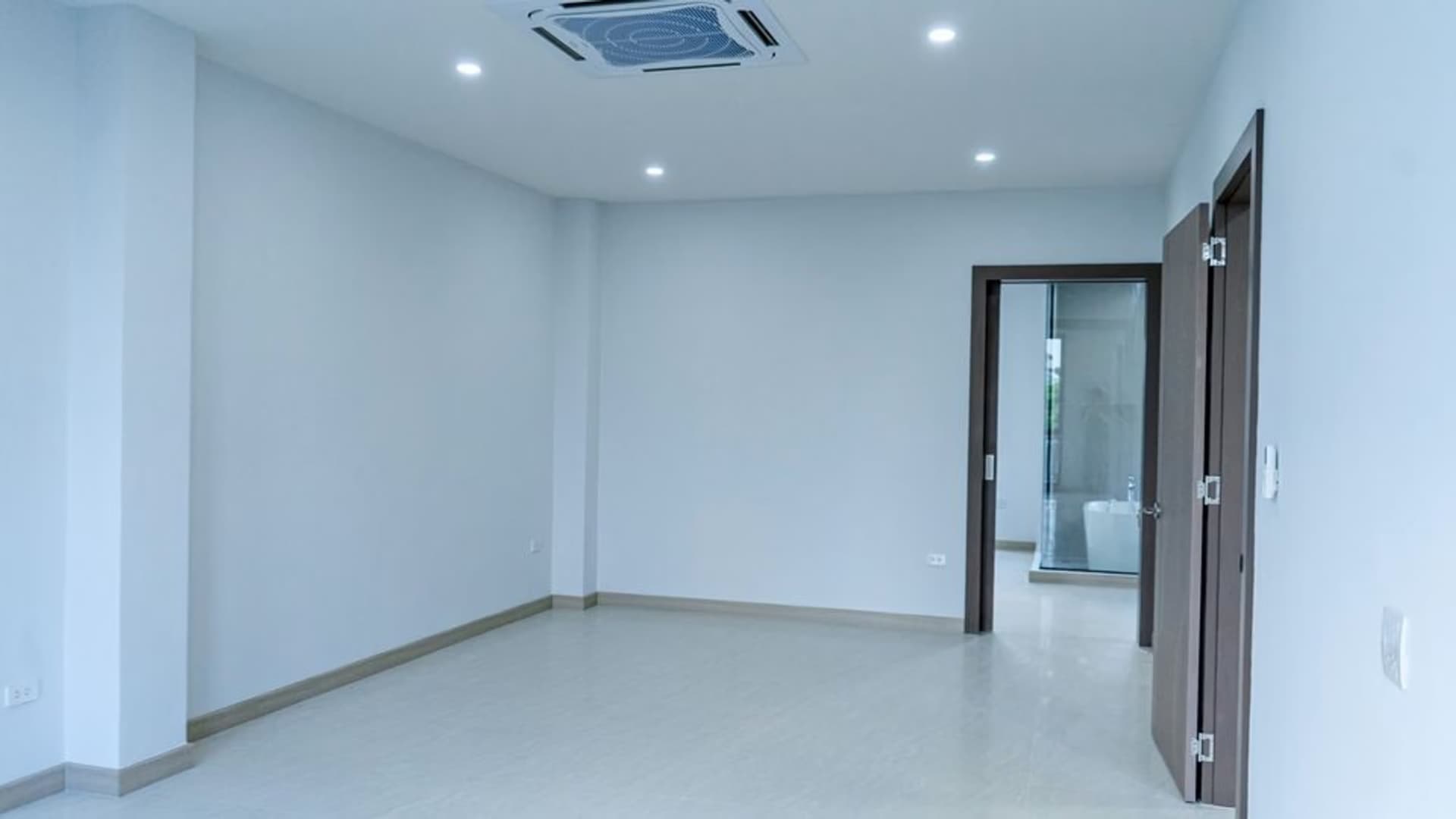 3 Bed House for Rent and Sale in Suan Luang - Image 10