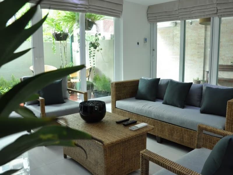 3 Bed Townhouse for Rent in Watthana