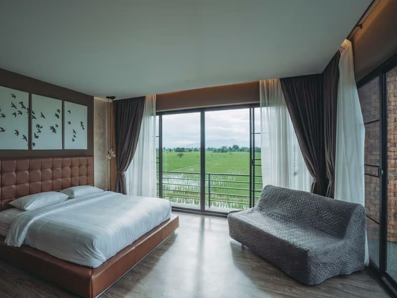 Pool Villa with A Beautiful 180-Degree View Over Rice Paddies
