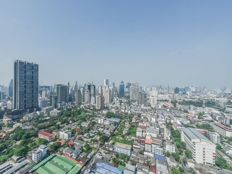 1 Bed Condo for Sale  Near Chong Nonsi BTS