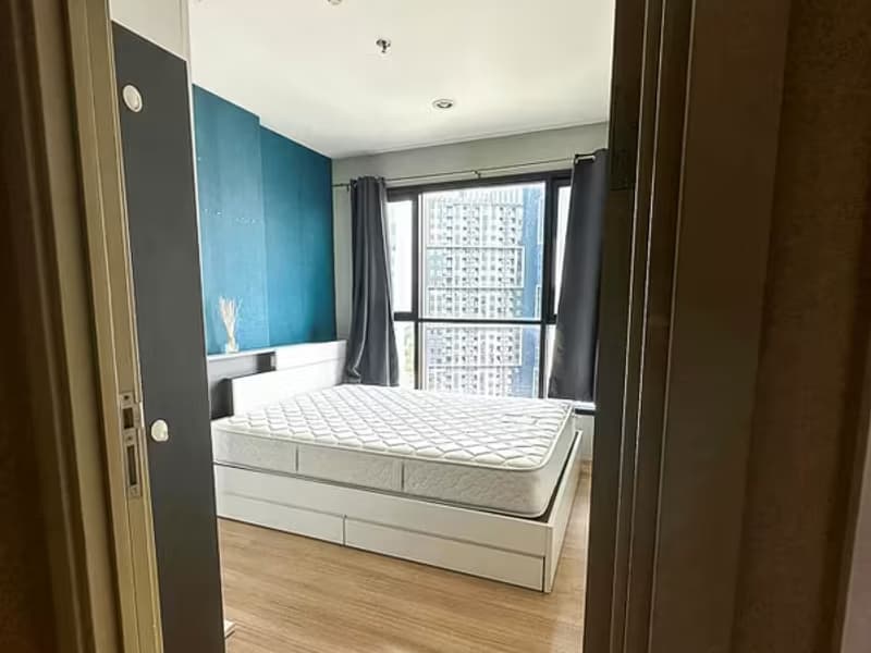 1 Bedroom Condo