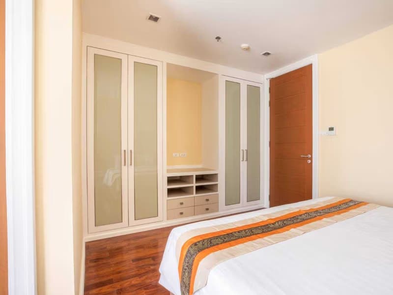 Condo for Rent at GM Service Apartment
