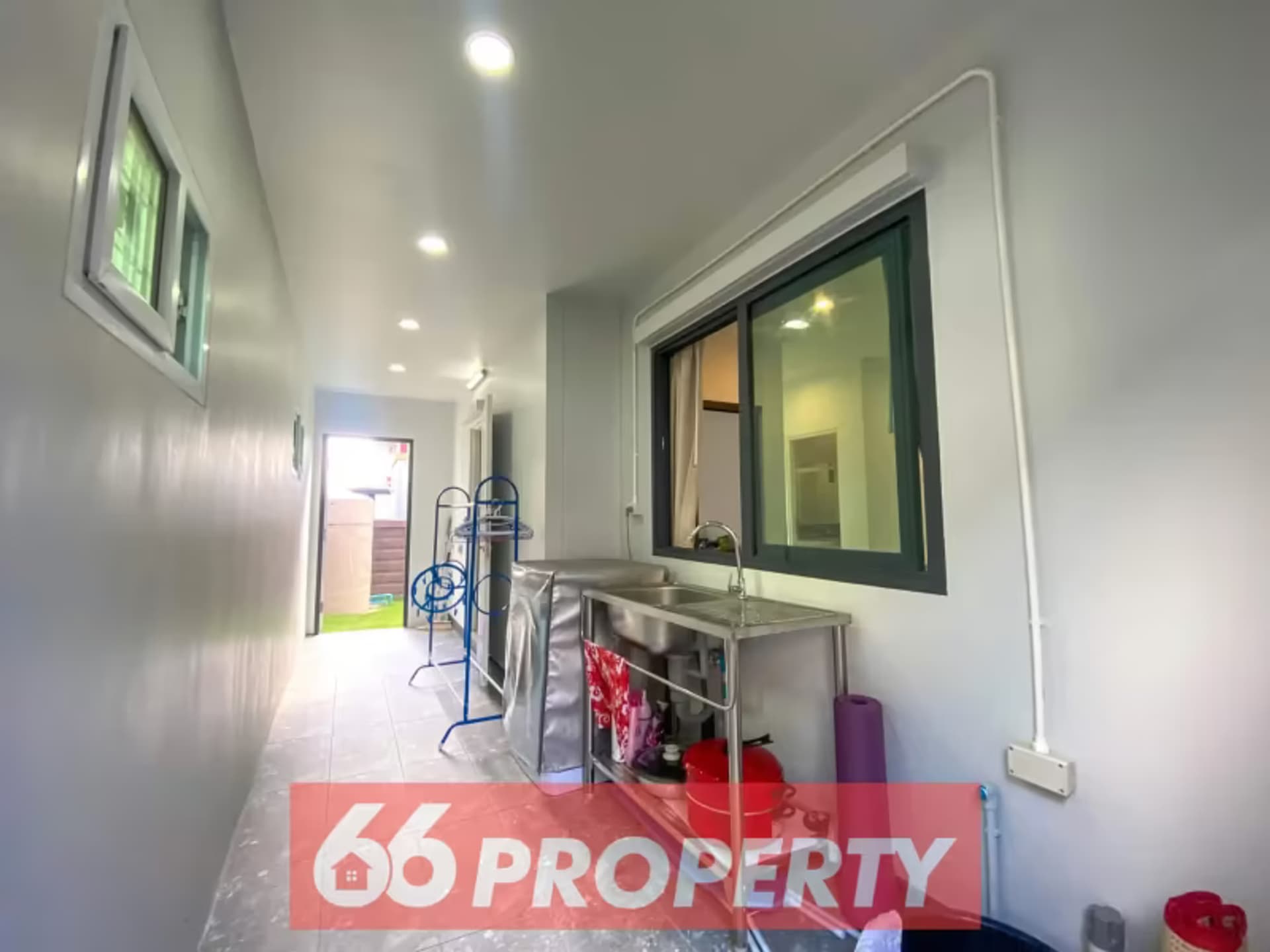 3 Bedroom House - Image 5