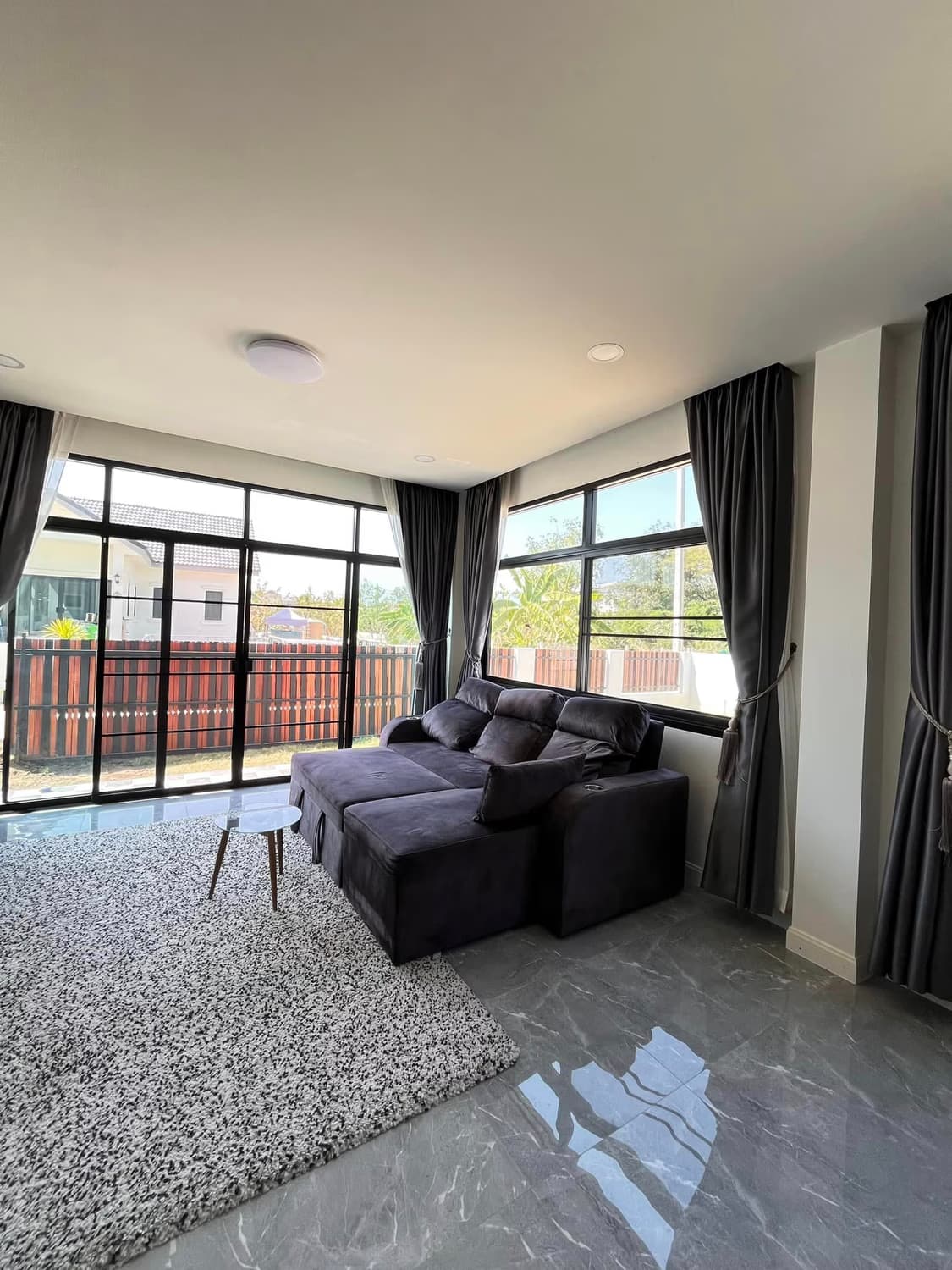 4 Bed House for Sale in Mueang Chiang Mai - Image 2