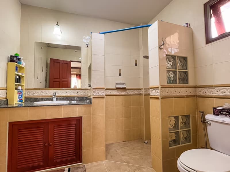 4 Bed House for Sale in อำเภอเมืองเชียงใหม่