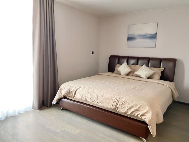 2 Bed Condo for Rent  Near National Stadium BTS