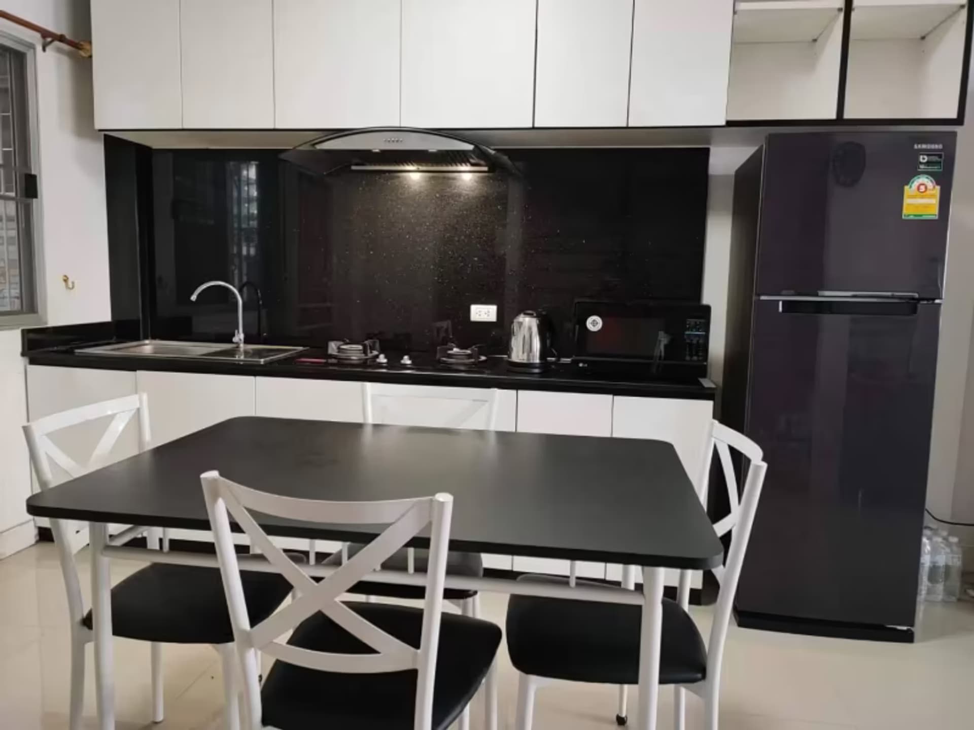 3 Bedroom House - Image 8