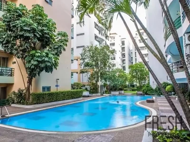 1 Bedroom Condo