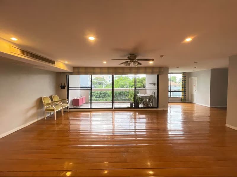 3 Bed Condo for Sale in Watthana