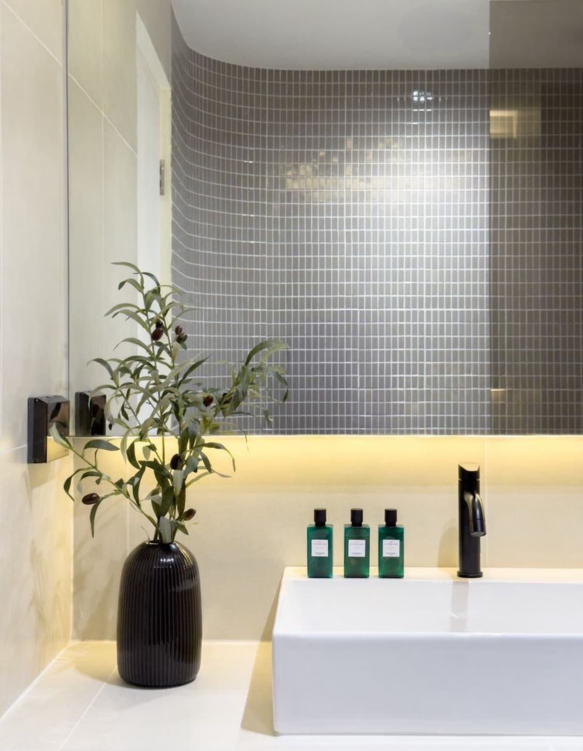 1 Bed Condo for Sale in Mueang Chiang Mai - Image 18
