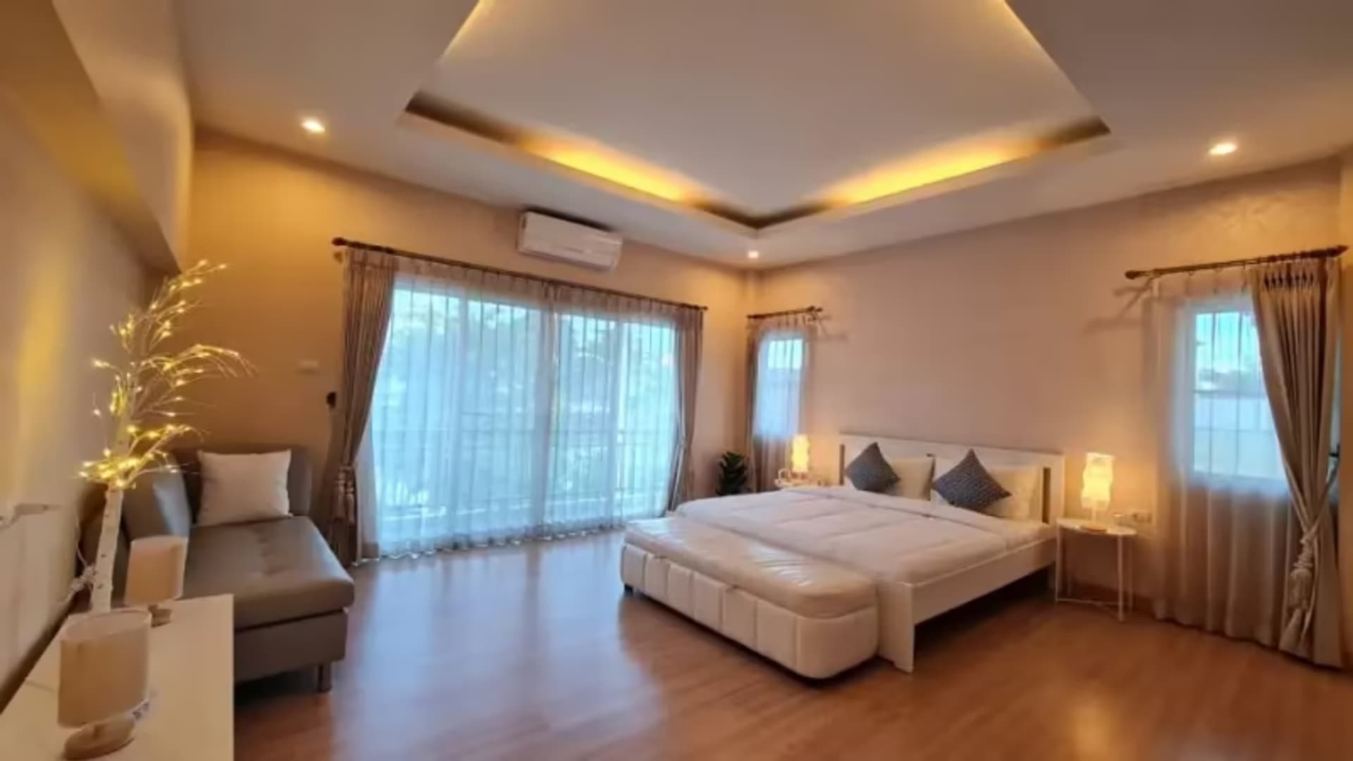 4 Bedroom House - Image 4