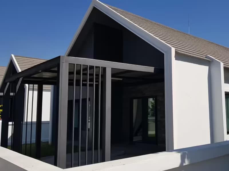 2 Bedroom House