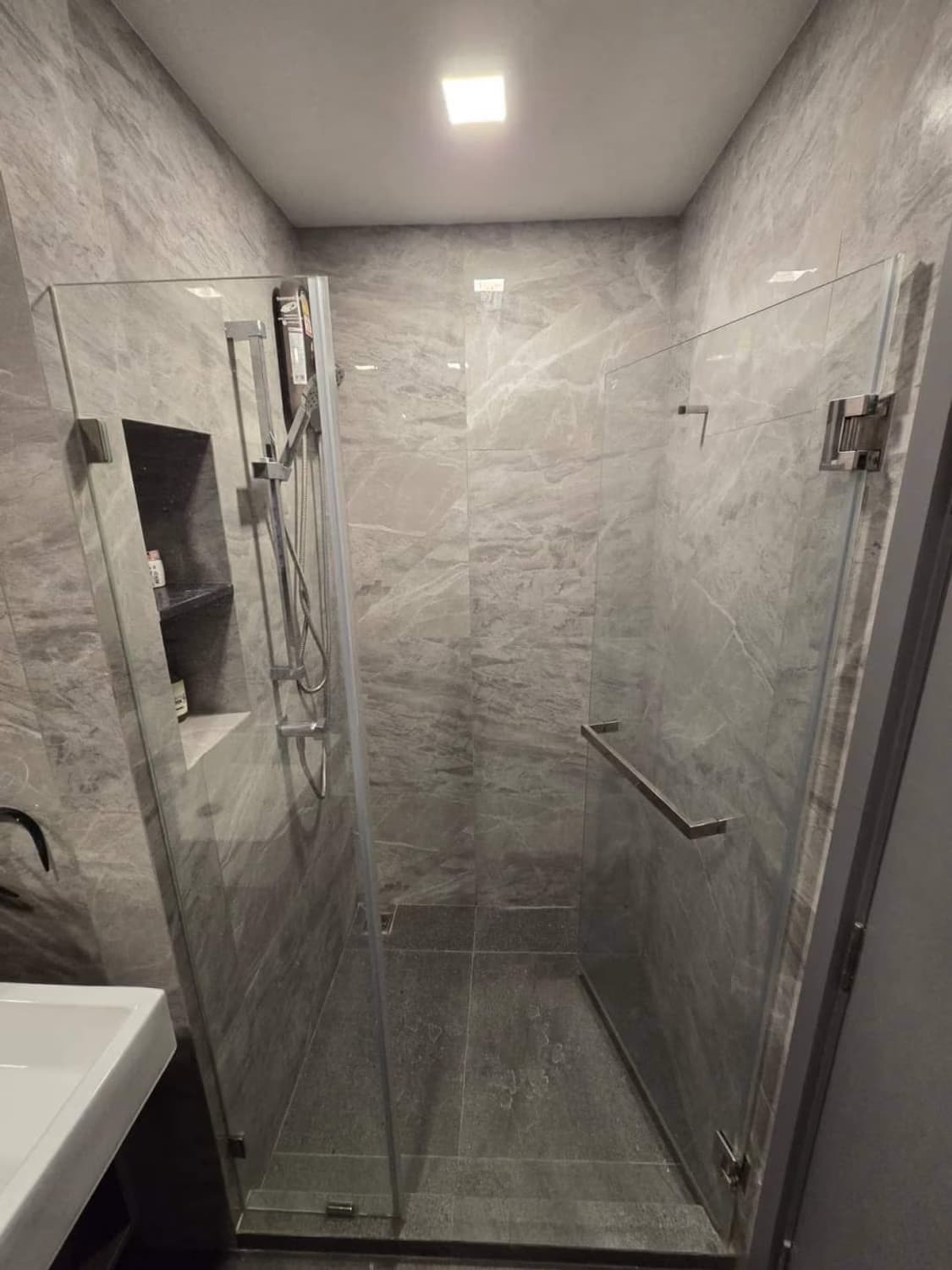 1 Bed Condo for Rent in Watthana - Image 5