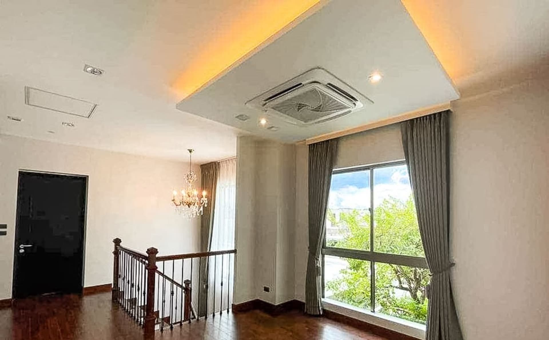 3 Bedroom House - Image 7