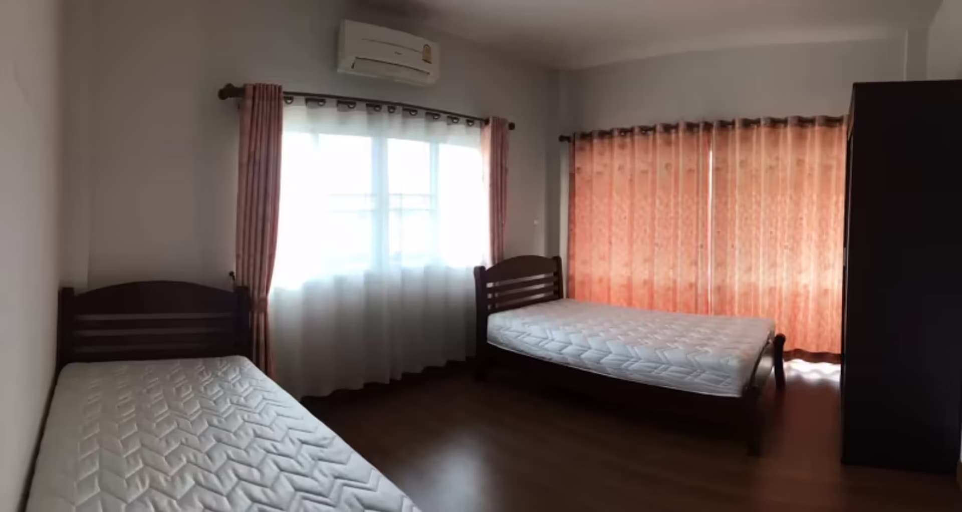 3 Bedroom House - Image 14