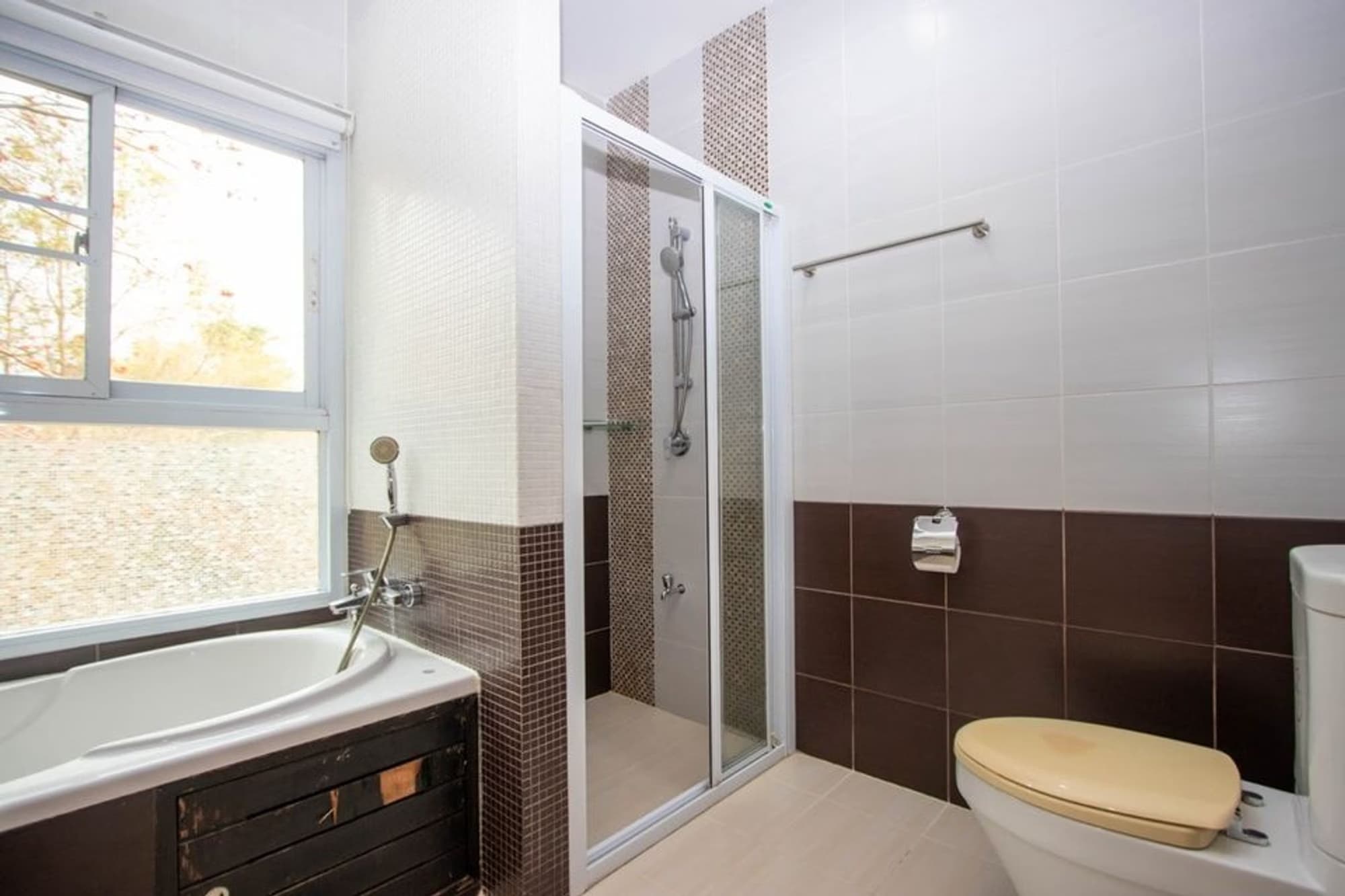 Condo for Sale at Touch Hill Place - Image 11