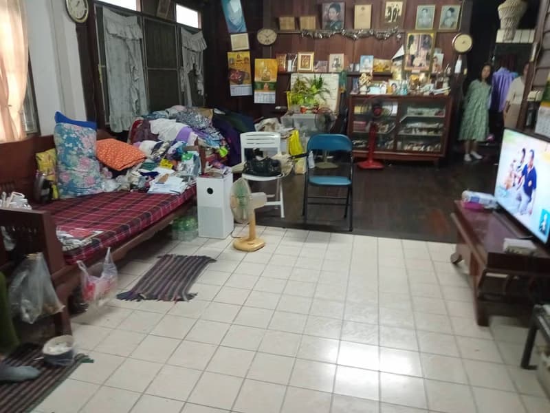 6 Bed House for Sale in Mueang Chiang Mai
