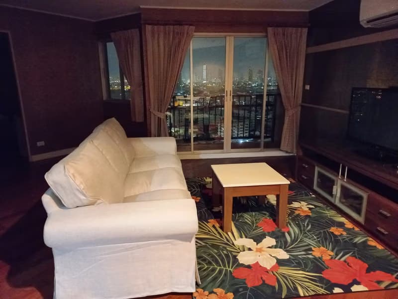 2 Bed Condo for Rent in Yan Nawa
